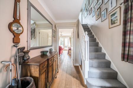 1387111-25-69493c...