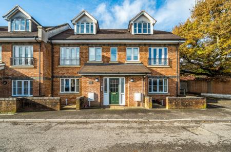 1377335-2-6915c0f...