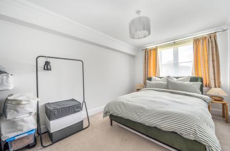 1377335-16-6915cd...