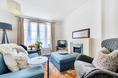 1377335-8-6915c2b...