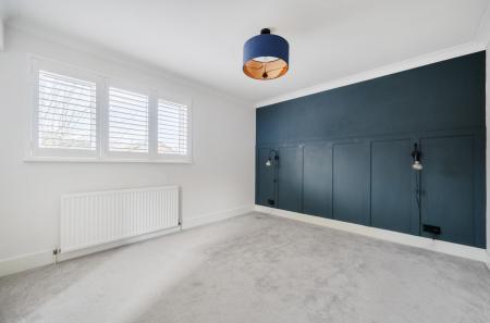 1409642-17-6989c6...