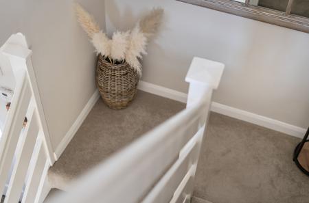 1410660-24-69933d...