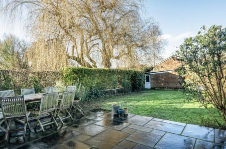 1410660-9-69933cb...