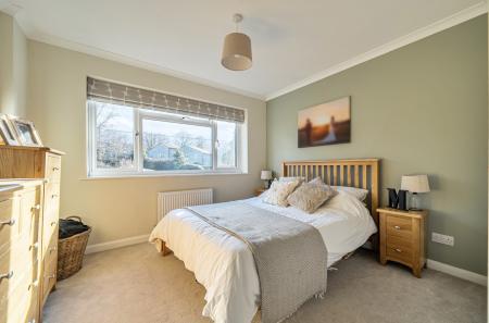 1410660-33-69933d...