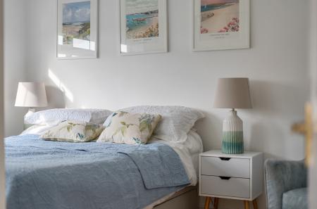 1413131-31-699498...