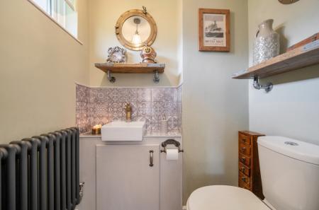 1423809-17-69b013...