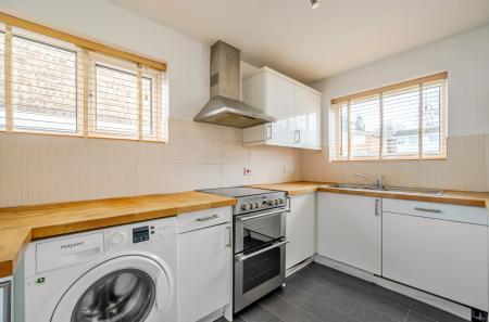 1425221-9-69b7da4...