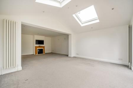 1425221-10-69b7da...