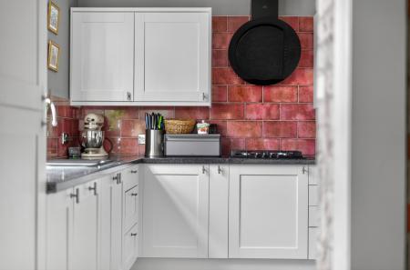 1433378-15-69c524...