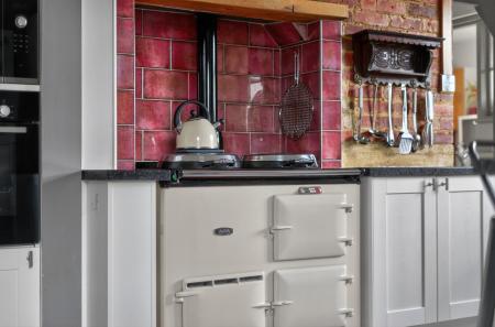 1433378-30-69c531...