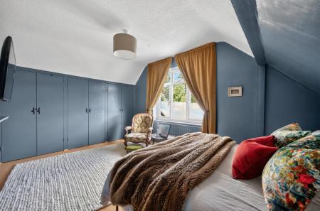 1433378-9-69c522f...