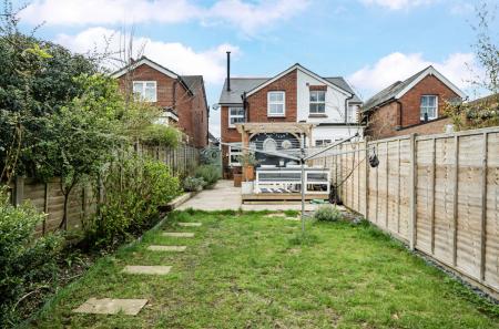 1435779-4-69ca7dd...