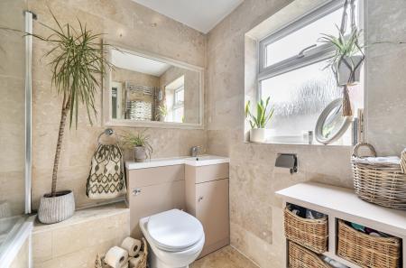 1435779-7-69ca7e7...