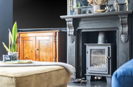 1435779-15-69ca80...