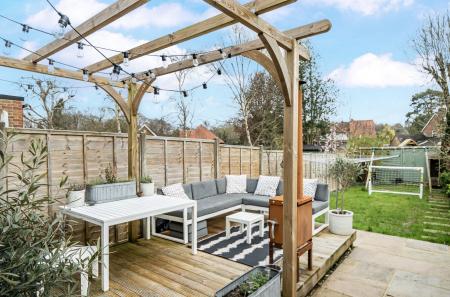 1435779-6-69ca7e0...