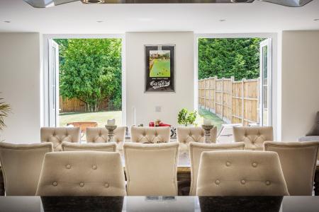Breakfast Room