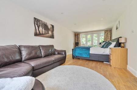 1305417-31-684c42...