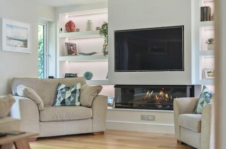 1305417-14-684c3a...