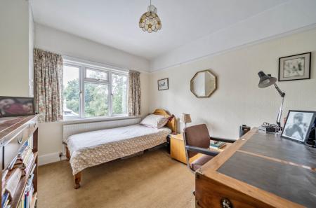 1300744-13-684089...