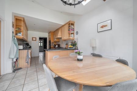 Breakfast Room