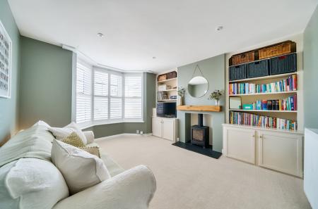 1294205-47-682b75...