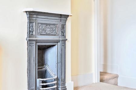 1294219-23-682645...