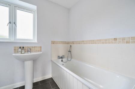 1301440-22-683d7e...