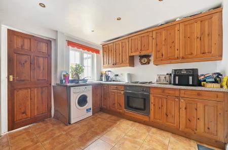 1302952-9-683ed21...