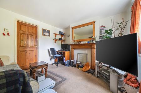 1302952-8-683ed1e...