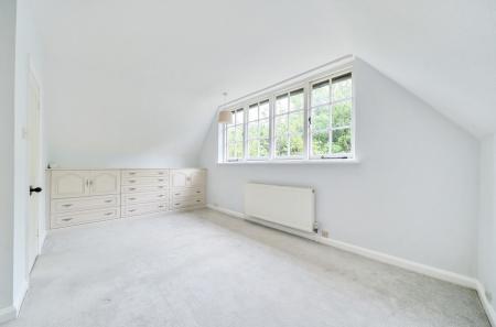 1307144-23-684acb...