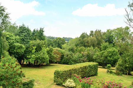 1307144-16-684ac2...