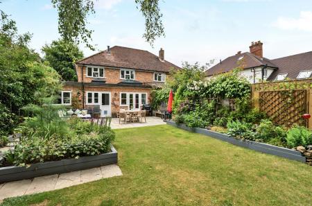 9-1303827-9-68496...