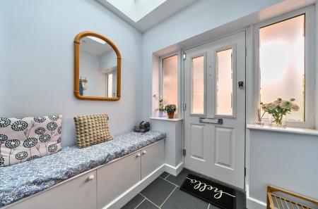 25-1303827-25-684...