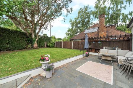 1300680-3-6848336...