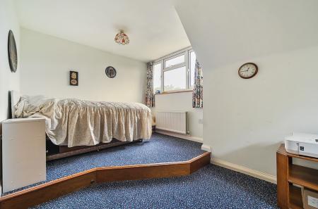 1304483-6-6846df1...