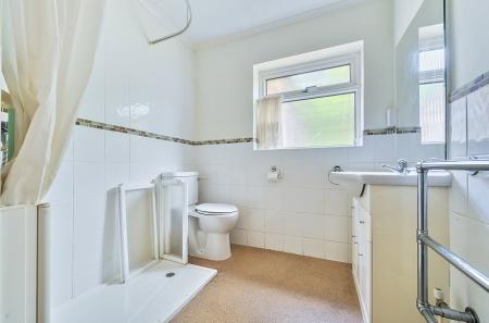 1304483-15-6846e3...