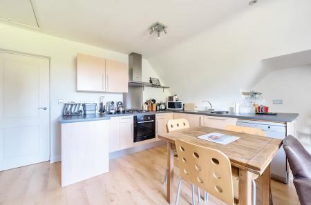 1320501-14-686d46...