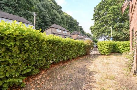 1324714-5-6874c35...