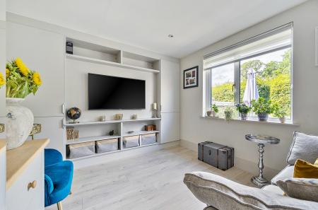 1326468-25-687e3a...