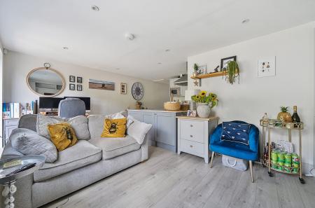 1326468-24-687e3a...