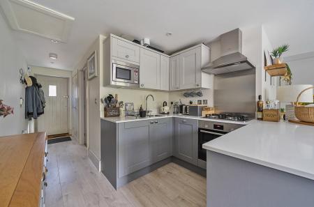 1326468-22-687e38...