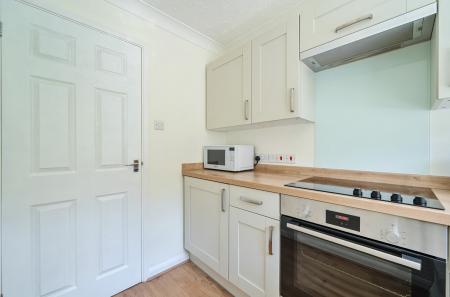 1313306-17-687a5c...