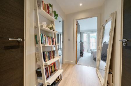 1330912-5-68837a7...