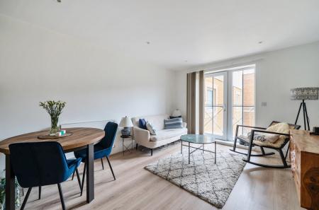 1330912-18-68837b...