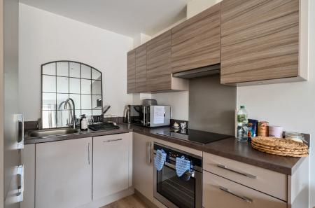 1330912-15-68837b...