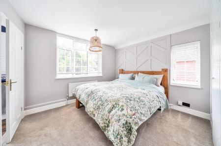 1327928-19-6883ae...