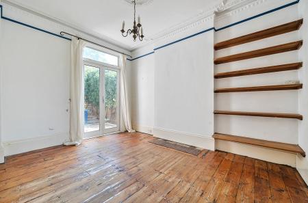 1329421-7-68875d5...