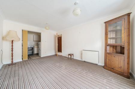 1331384-17-6889e8...