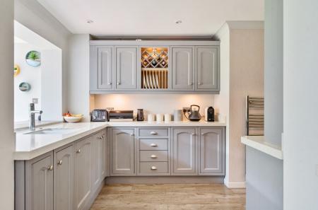 1326489-19-687a36...