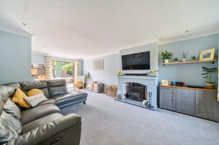 1326489-11-687a34...